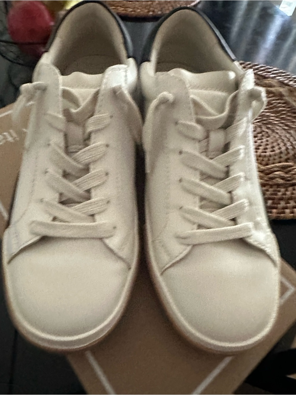 Dolce Vita Cream Leather Low-Top Lace-Up Sneakers